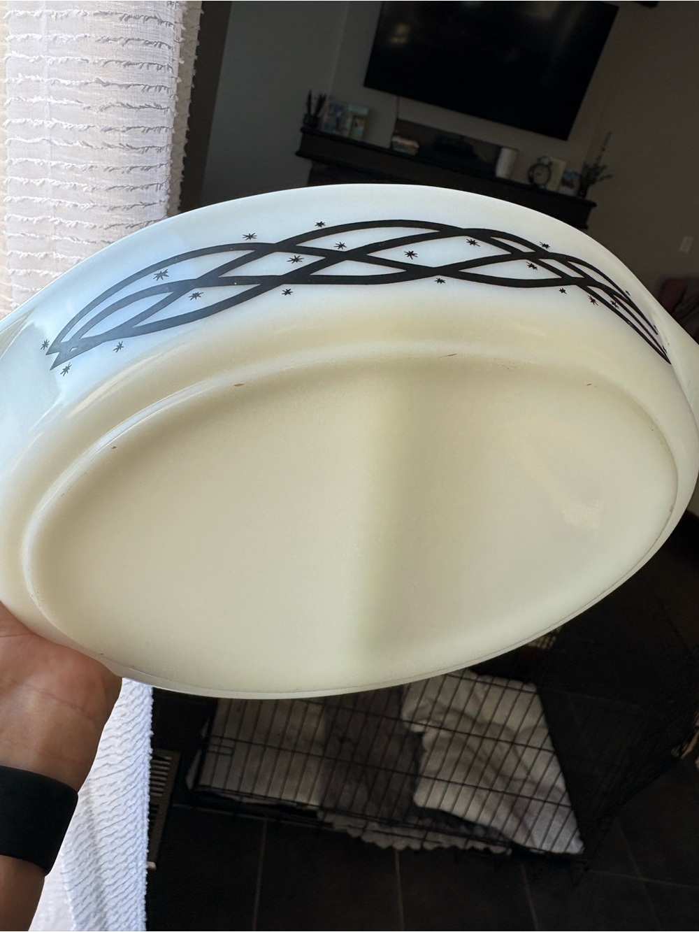 Pyrex Barbed Wire Divided Dish - Picture 2 of 13